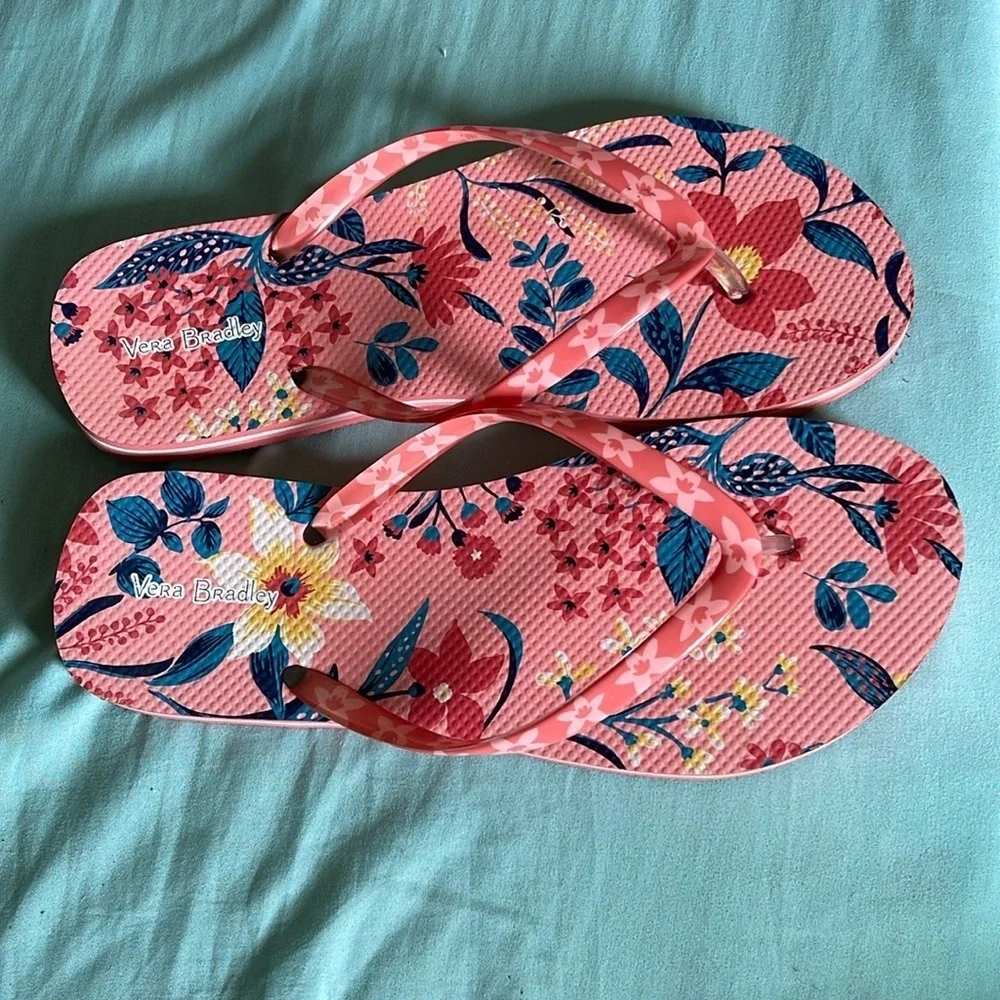 VERA BRADLEY Flip Flops